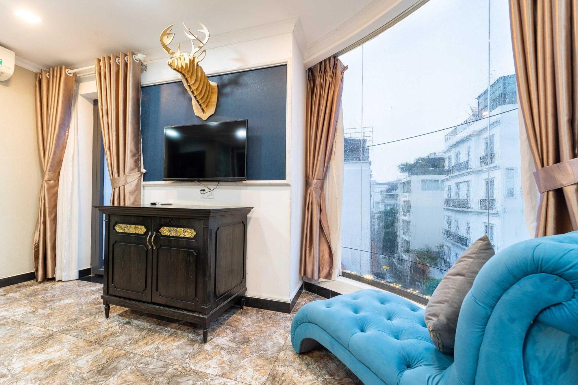 Khách sạn Collection O Havana Airport 3*